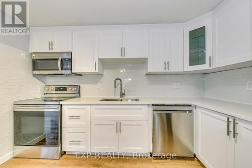 76 Gibb Street, Cambridge, ON - Indoor Photo Showing Kitchen With Stainless Steel Kitchen With Double Sink