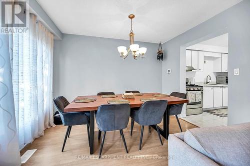 136 Essling Avenue, Hamilton, ON - Indoor Photo Showing Dining Room