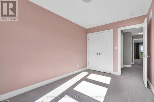 16 - 60 Arkell Road, Guelph, ON - Indoor Photo Showing Other Room