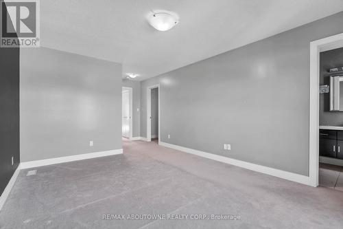 16 - 60 Arkell Road, Guelph, ON - Indoor Photo Showing Other Room