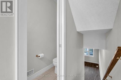 16 - 60 Arkell Road, Guelph, ON - Indoor