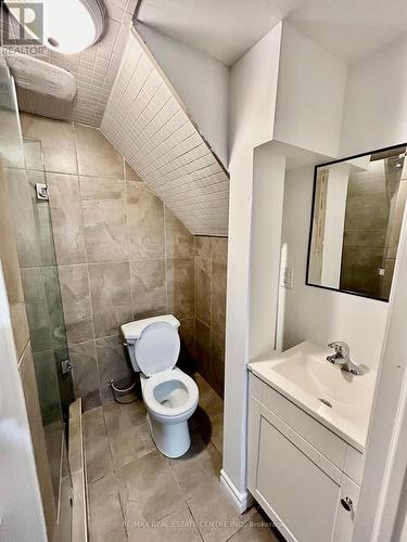 25 Irene Crescent, Brampton, ON - Indoor Photo Showing Bathroom