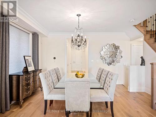 30 Drizzel Crescent, Richmond Hill, ON - Indoor Photo Showing Dining Room