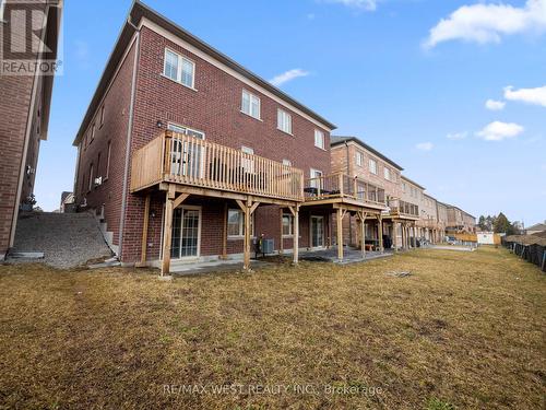 30 Drizzel Crescent, Richmond Hill, ON - Outdoor With Deck Patio Veranda With Exterior