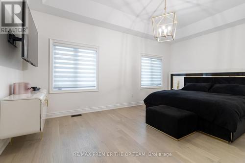 89 Rosshaven Crescent, Vaughan, ON - Indoor Photo Showing Bedroom