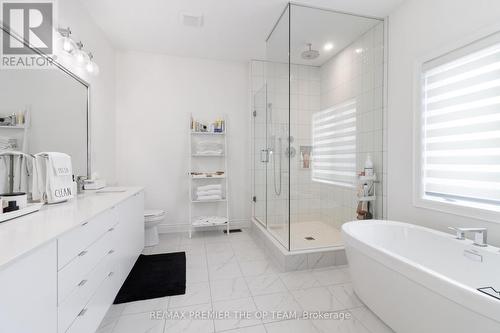 89 Rosshaven Crescent, Vaughan, ON - Indoor Photo Showing Bathroom