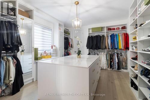 89 Rosshaven Crescent, Vaughan, ON - Indoor With Storage