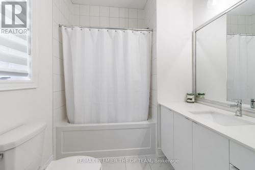 89 Rosshaven Crescent, Vaughan, ON - Indoor Photo Showing Bathroom