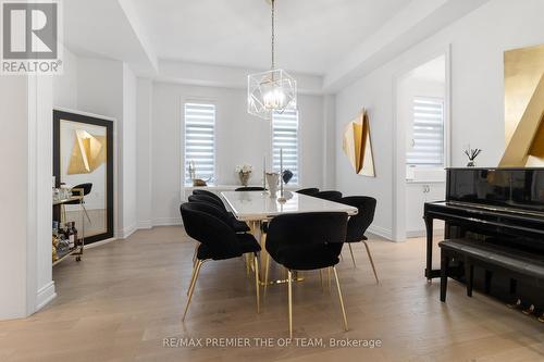 89 Rosshaven Crescent, Vaughan, ON - Indoor Photo Showing Dining Room