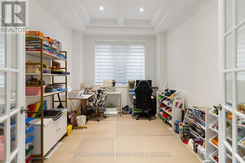 89 Rosshaven Crescent, Vaughan, ON - Indoor Photo Showing Other Room