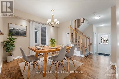 1601 Haydon Circle, Ottawa, ON - Indoor Photo Showing Dining Room