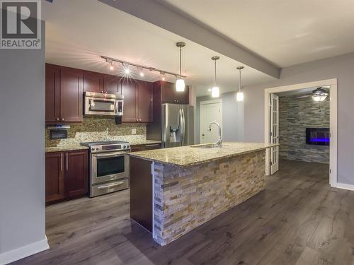 75 Martin Street Unit# 702, Penticton, BC - Indoor Photo Showing Kitchen With Stainless Steel Kitchen With Upgraded Kitchen