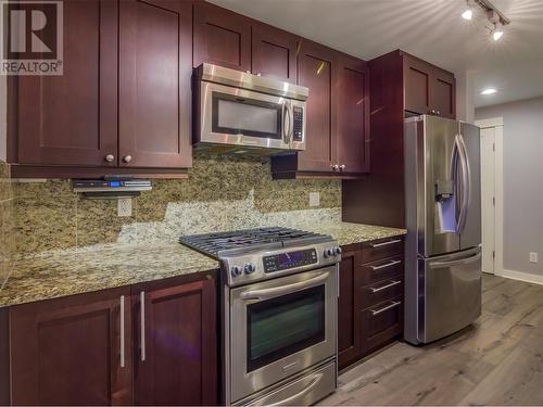 75 Martin Street Unit# 702, Penticton, BC - Indoor Photo Showing Kitchen With Stainless Steel Kitchen With Upgraded Kitchen