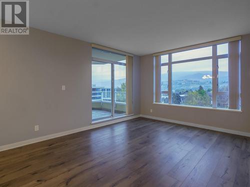 75 Martin Street Unit# 702, Penticton, BC - Indoor Photo Showing Other Room