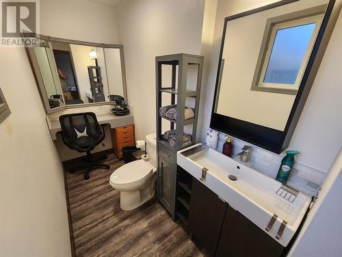 Master Bathroom Ensuite - 162 Pearkes Drive, Revelstoke, BC - Indoor Photo Showing Bathroom