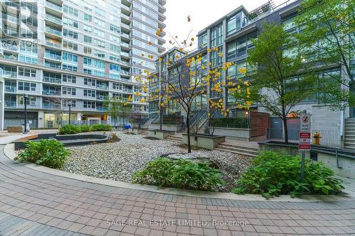 1906 - 55 East Liberty Street, Toronto, ON - Outdoor With Facade