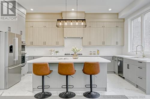 34 North Woodrow Boulevard, Toronto, ON - Indoor Photo Showing Kitchen With Upgraded Kitchen