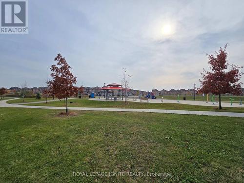 118 Barrow Avenue, Bradford West Gwillimbury, ON - Outdoor With View