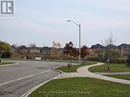 118 Barrow Avenue, Bradford West Gwillimbury, ON - Outdoor With View