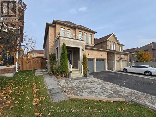 118 Barrow Avenue, Bradford West Gwillimbury, ON - Outdoor