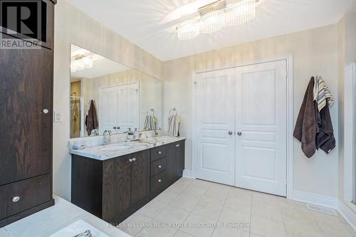 298 Eaton Street, Halton Hills, ON - Indoor Photo Showing Bathroom