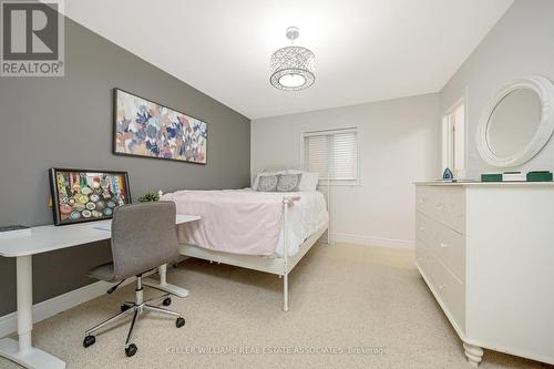 298 Eaton Street, Halton Hills, ON - Indoor Photo Showing Bedroom