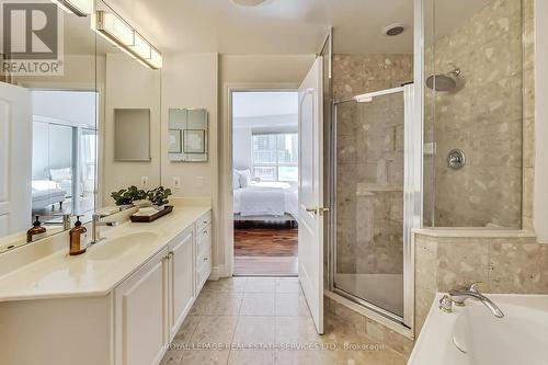 Ph17 - 2111 Lake Shore Boulevard W, Toronto, ON - Indoor Photo Showing Bathroom