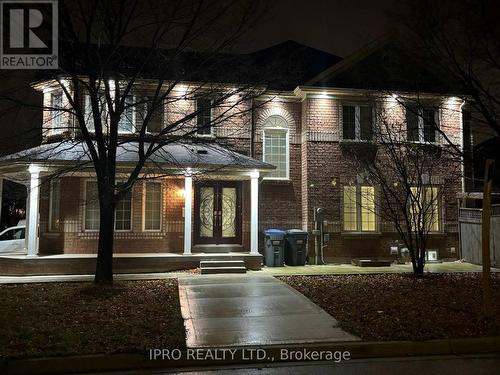 5256 Palmetto Place, Mississauga, ON - Outdoor