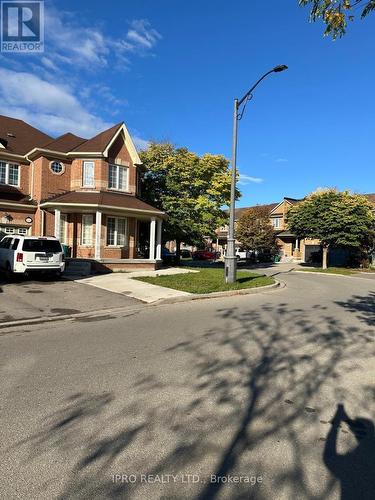 5256 Palmetto Place, Mississauga, ON - Outdoor With Facade