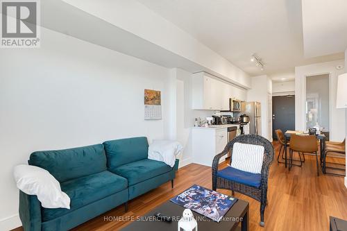 615 - 1 Wellington Street, Brantford, ON - Indoor Photo Showing Living Room