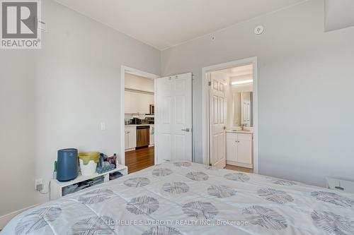 615 - 1 Wellington Street, Brantford, ON - Indoor Photo Showing Bedroom