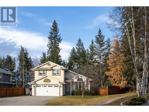 1517 Fir Crescent, Golden, BC - Outdoor