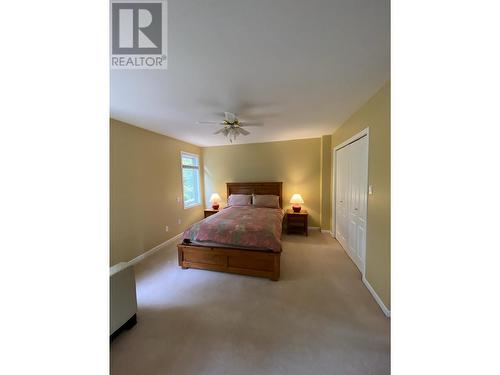 1517 Fir Crescent, Golden, BC - Indoor Photo Showing Bedroom