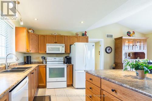 115 Haynes Road, Cramahe (Castleton), ON - Indoor Photo Showing Kitchen With Double Sink