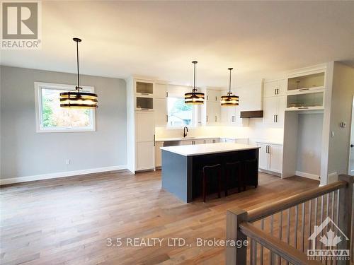 866 Rideau River Road, Merrickville-Wolford, ON - Indoor Photo Showing Kitchen