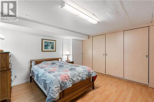 6123 Macbain Street, Bainsville, ON - Indoor Photo Showing Bedroom