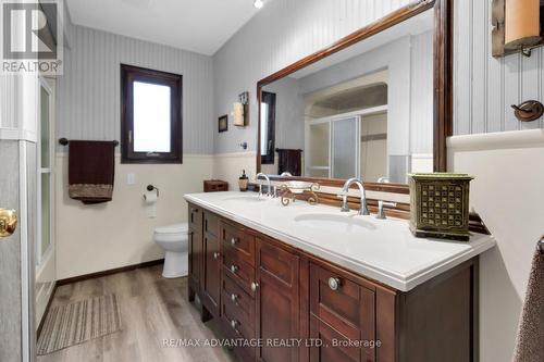 403167 Robinson Road, South-West Oxford, ON - Indoor Photo Showing Bathroom