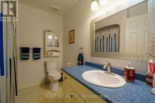 28 Schreyer Drive, St. Thomas, ON - Indoor Photo Showing Bathroom