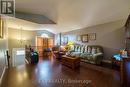 28 Schreyer Drive, St. Thomas, ON  - Indoor Photo Showing Living Room 