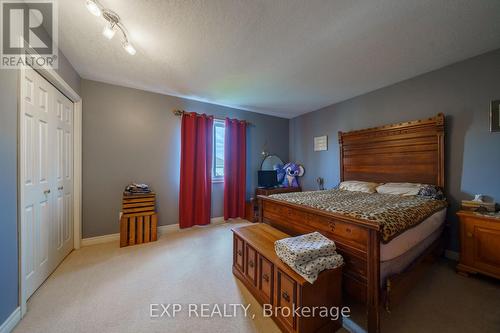 28 Schreyer Drive, St. Thomas, ON - Indoor Photo Showing Bedroom