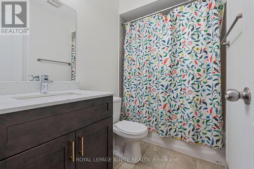 862 Francine Crescent, Mississauga, ON - Indoor Photo Showing Bathroom