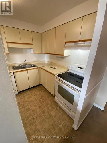 206 - 323 Colborne Street, London, ON - Indoor Photo Showing Kitchen With Double Sink