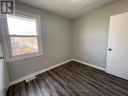 14 St Charles Street, Huron East (Vanastra), ON - Indoor Photo Showing Other Room