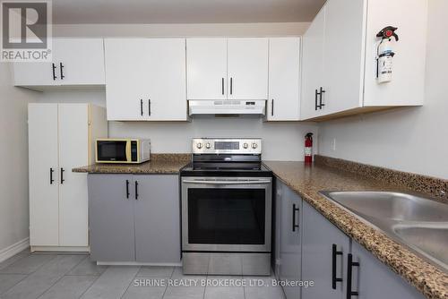 15 - 490 Third Street, London, ON - Indoor Photo Showing Kitchen