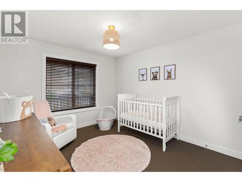 1137 Long Ridge Drive, Kelowna, BC - Indoor Photo Showing Bedroom