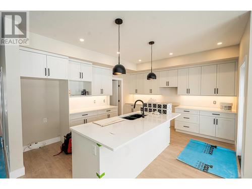 3078 Flume Court, West Kelowna, BC - Indoor Photo Showing Kitchen With Double Sink With Upgraded Kitchen