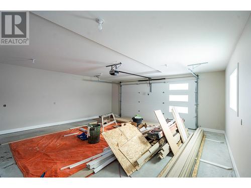 3078 Flume Court, West Kelowna, BC - Indoor Photo Showing Garage