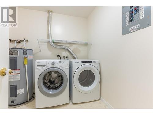 807 Railway Avenue Unit# 37, Ashcroft, BC - Indoor Photo Showing Laundry Room