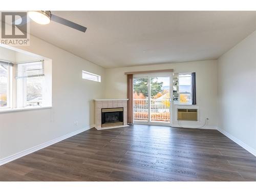 807 Railway Avenue Unit# 37, Ashcroft, BC - Indoor Photo Showing Living Room With Fireplace