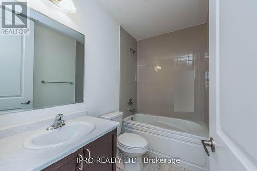 278 Lagerfeld Drive, Brampton, ON - Indoor Photo Showing Bathroom